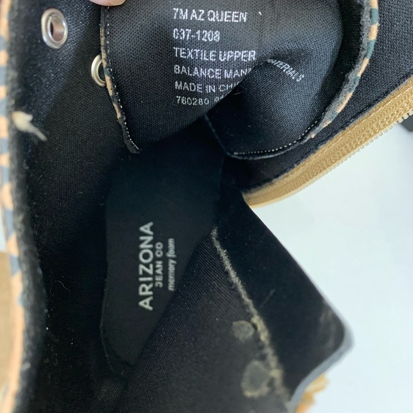 NWT Arizona Queen Combat Boots Animal print, size 7 - Picture 10 of 11